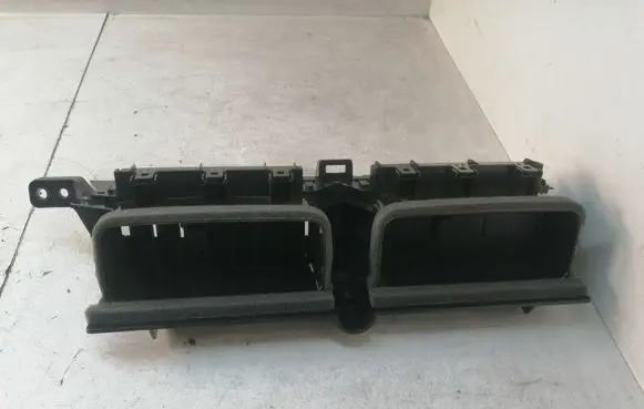 Toyota Prius (XW30) Other air conditioning (A/C) parts 5567047070 5568747030