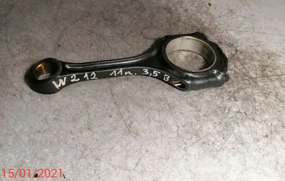Mercedes-Benz E W212 Connecting rod/conrod 