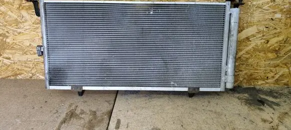 Subaru Outback A/C cooling radiator (condenser) 940399 835268