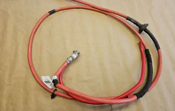 Mercedes-Benz GL X164 Positive cable (battery) A1645402730 1645402730