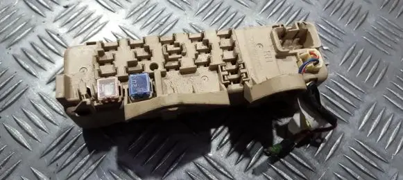 Mazda 626 Fuse box set