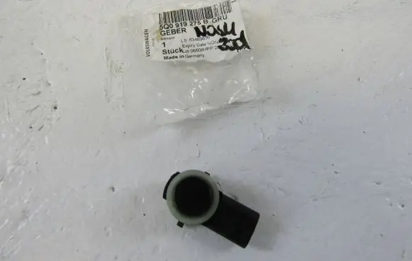 Skoda Octavia Mk3 (5E) Parking PDC sensor 5Q0919275B