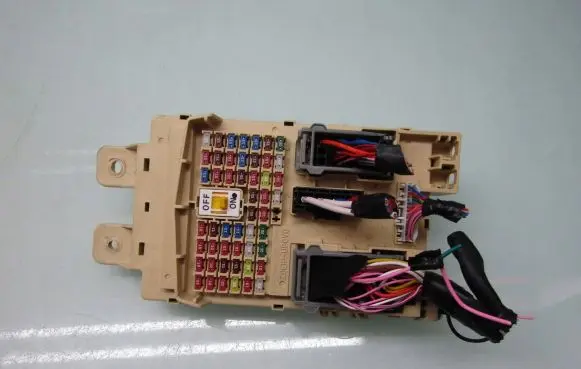 KIA Niro Fuse box set 91950Q4050