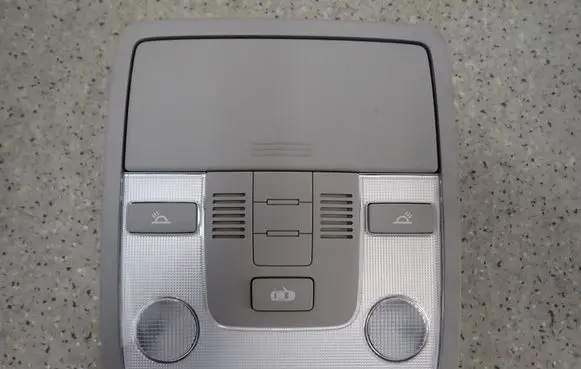 KIA Ceed Headlining lighting console trim
