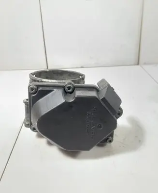 Volkswagen Touran I Throttle valve 03G128063A