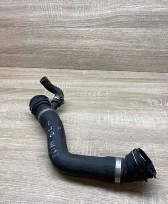 BMW 5 E60 E61 Engine coolant pipe/hose 7789723