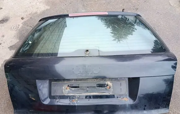 Audi A4 S4 B6 8E 8H Tailgate/trunk/boot lid