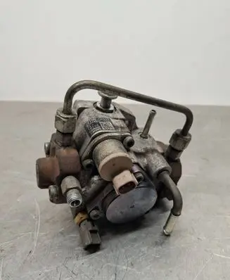 Toyota Avensis T250 Fuel injection high pressure pump 221000R020 HU2940000306