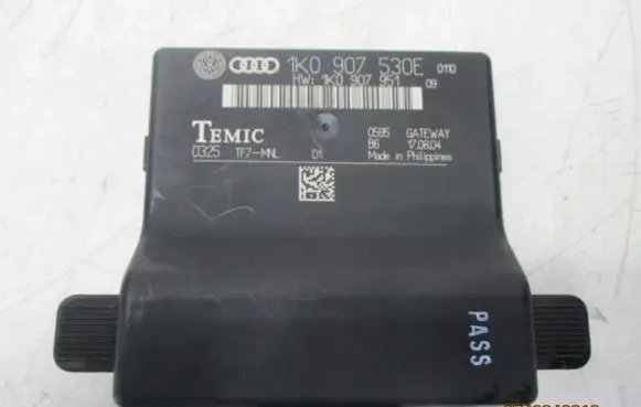Volkswagen Golf V Gateway control module