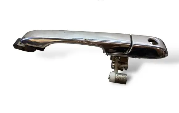 Honda CR-V Front door exterior handle
