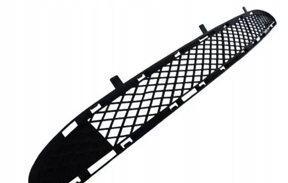 Mercedes-Benz C W203 Front bumper lower grill A2038852623
