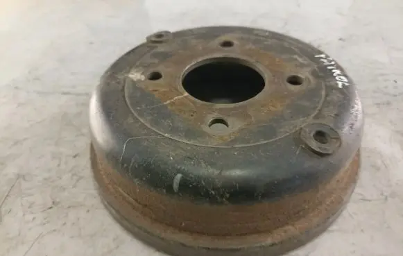 Nissan Patrol Y61 Drum brake (rear) 