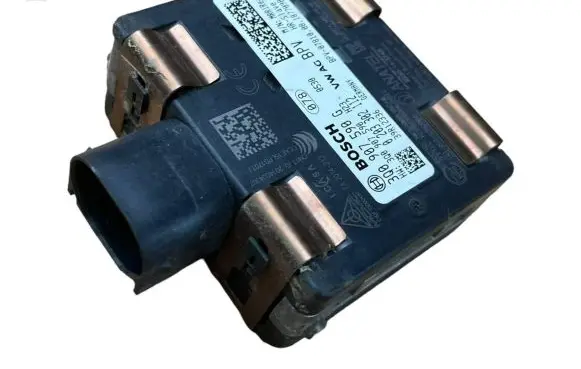 Volkswagen PASSAT B8 Distronic sensor radar 3Q0907590G 0203302112 3Q0907590