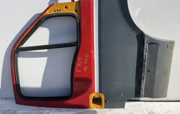 Fiat Iveco Daily Front door