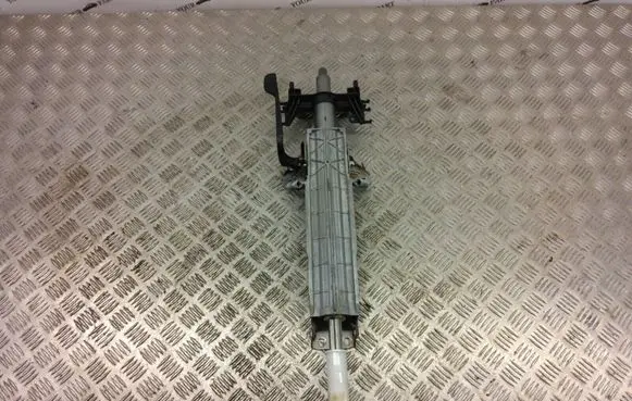 BMW X3 F25 Steering wheel axle 6854045