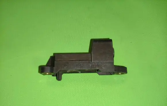 Audi A4 S4 B5 8D Airbag deployment crash/impact sensor 4B0959643B 897969608 66Z09L