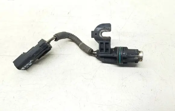 Chrysler Voyager Camshaft position sensor 4686353 nr7420