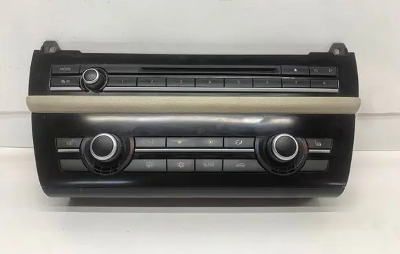 BMW 5 F10 F11 Climate control unit 9241243 0000472265 900252780012