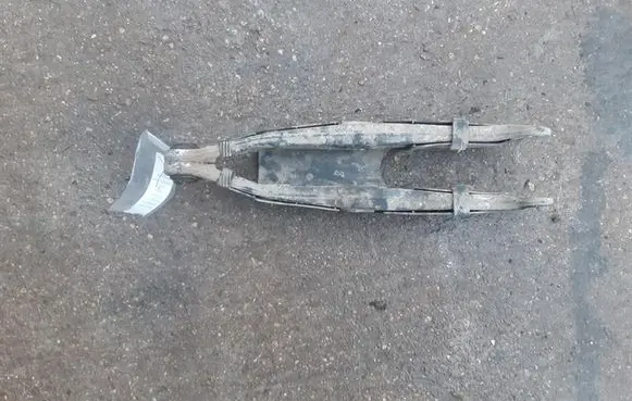 Mercedes-Benz E W211 Front lower control arm/wishbone