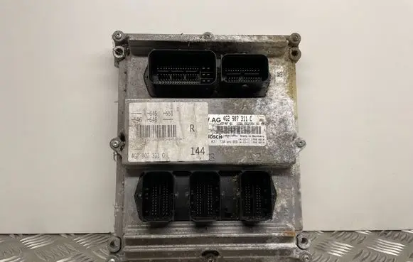 Audi A6 S6 C7 4G Engine control unit/module 4G2907311C