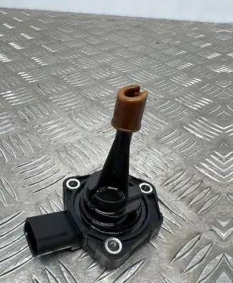 Audi A6 C7 Oil level sensor 03C907660R 6PR01041804