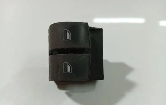Audi A3 S3 8P Electric window control switch 8Z0959851E