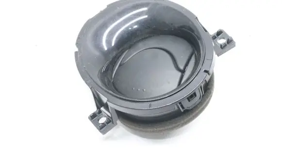 Nissan Juke I F15 Dashboard air vent grill cover trim 687601KE0A