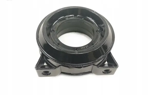 Volvo 740 Crankshaft Holder 51821