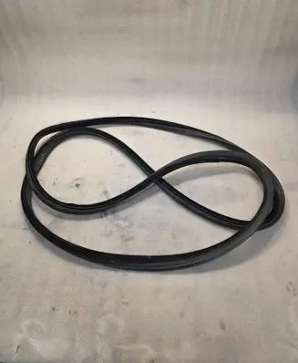 BMW 5 E34 Trunk rubber seal (body) 