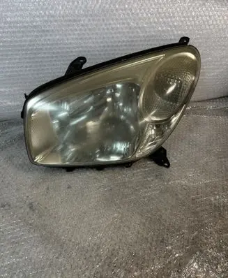 Toyota RAV 4 (XA20) Headlight/headlamp 