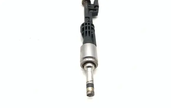 BMW X3 F25 Fuel injector 759787004 13647597870
