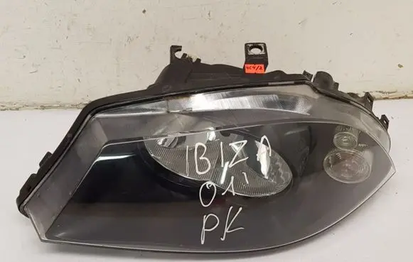 Seat Ibiza III (6L) Headlight/headlamp 6L1941021A 89306231