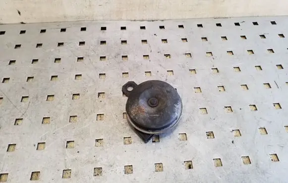 Toyota Avensis Verso Horn signal