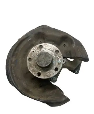 Volkswagen PASSAT B7 Rear wheel hub