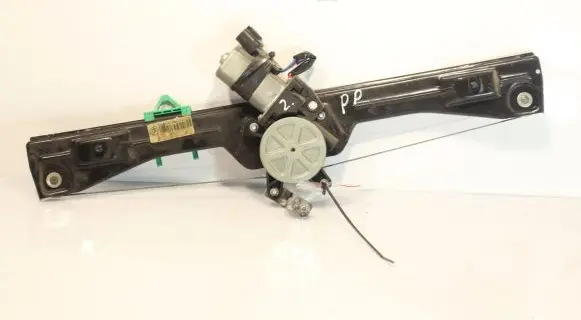 Fiat Linea Front window lifting mechanism without motor