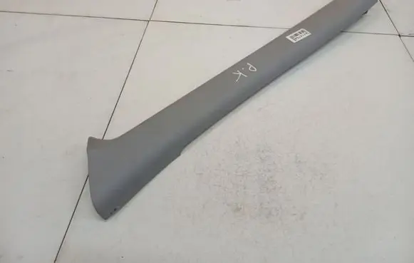Mitsubishi Colt (C) pillar trim 7210A091SRS