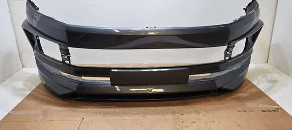 Volkswagen Transporter - Caravelle T6 Front bumper 7E5807221D