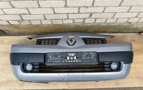 Renault Megane II Front bumper