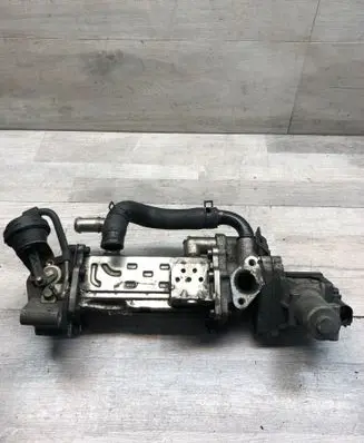 Hyundai i40 EGR valve 284102A850