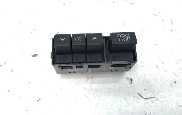 Lexus LBX Panel lighting control switch 15G526