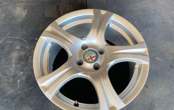 Alfa Romeo Mito R16 alloy rim 