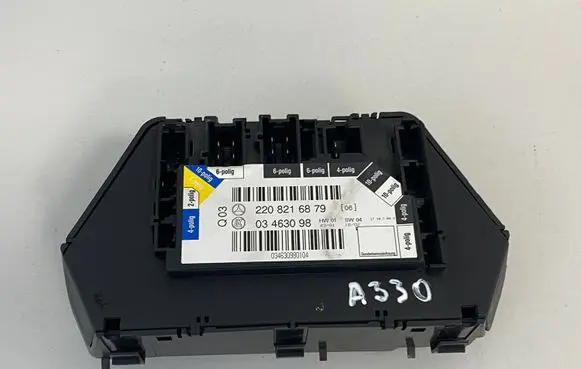 Mercedes-Benz S W220 Seat control module 2208216879 03463098 034630980104