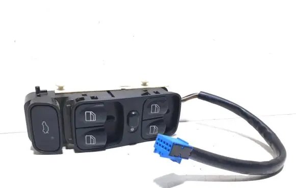 Mercedes-Benz C W203 Electric window control switch A2038200110