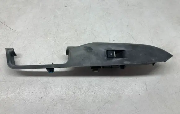 Ford Mustang VI Electric window control switch FR3B14528A