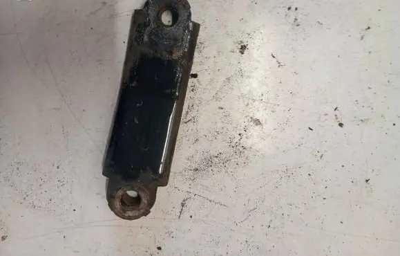Volvo XC60 Engine mount bracket 6G926P082AE 30671219