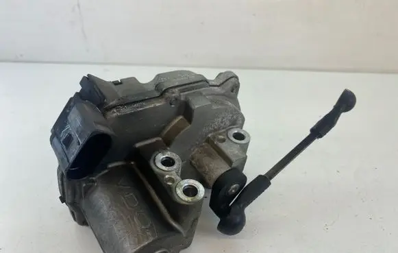 Audi A6 S6 C6 4F Intake manifold valve actuator/motor A2C53308513 109475S01 155112308