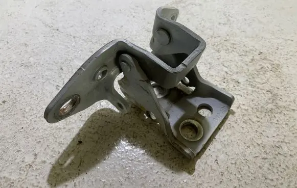 Dodge Challenger Front door upper hinge