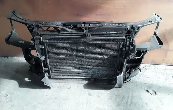 Audi A4 S4 B6 8E 8H Radiator support slam panel