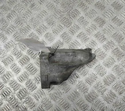 Mercedes-Benz GLC X253 C253 Engine mounting bracket A6422237004