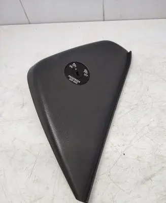 Chevrolet Cruze Dashboard side end trim 96985589